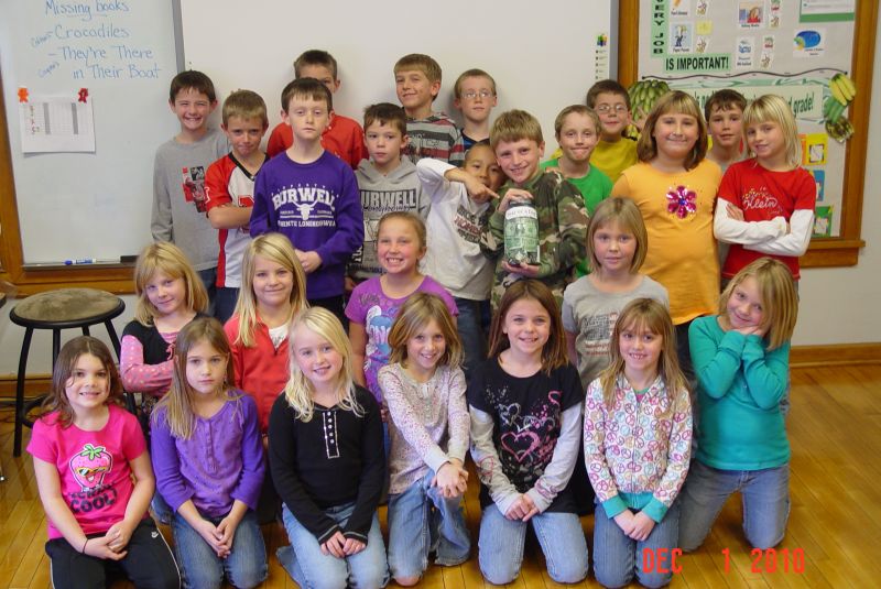 Burwell Public Schools 2nd Graders Raising Money for a New Pool